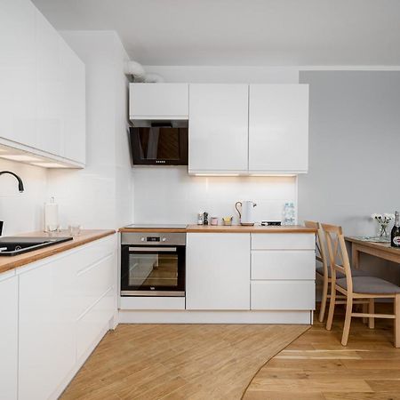 Warsaw Apartments White Eksteriør billede